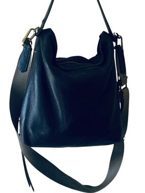 👜Fossil Maya Hobo - MINT Exterior! Pebbled Black Leather ,Deal